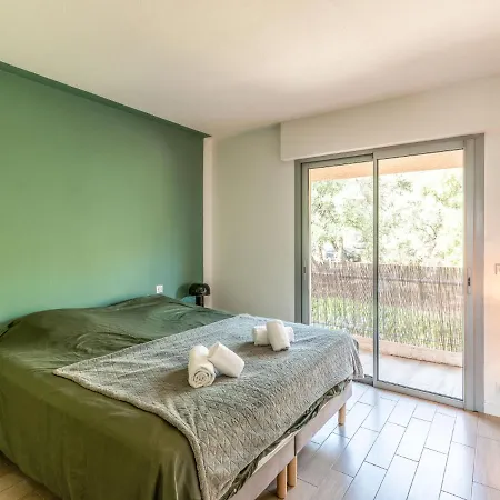Apartment Le Miramar